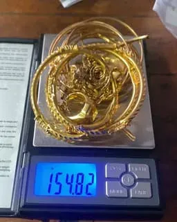 Koleksi cincin dan gelang emas JR Gold